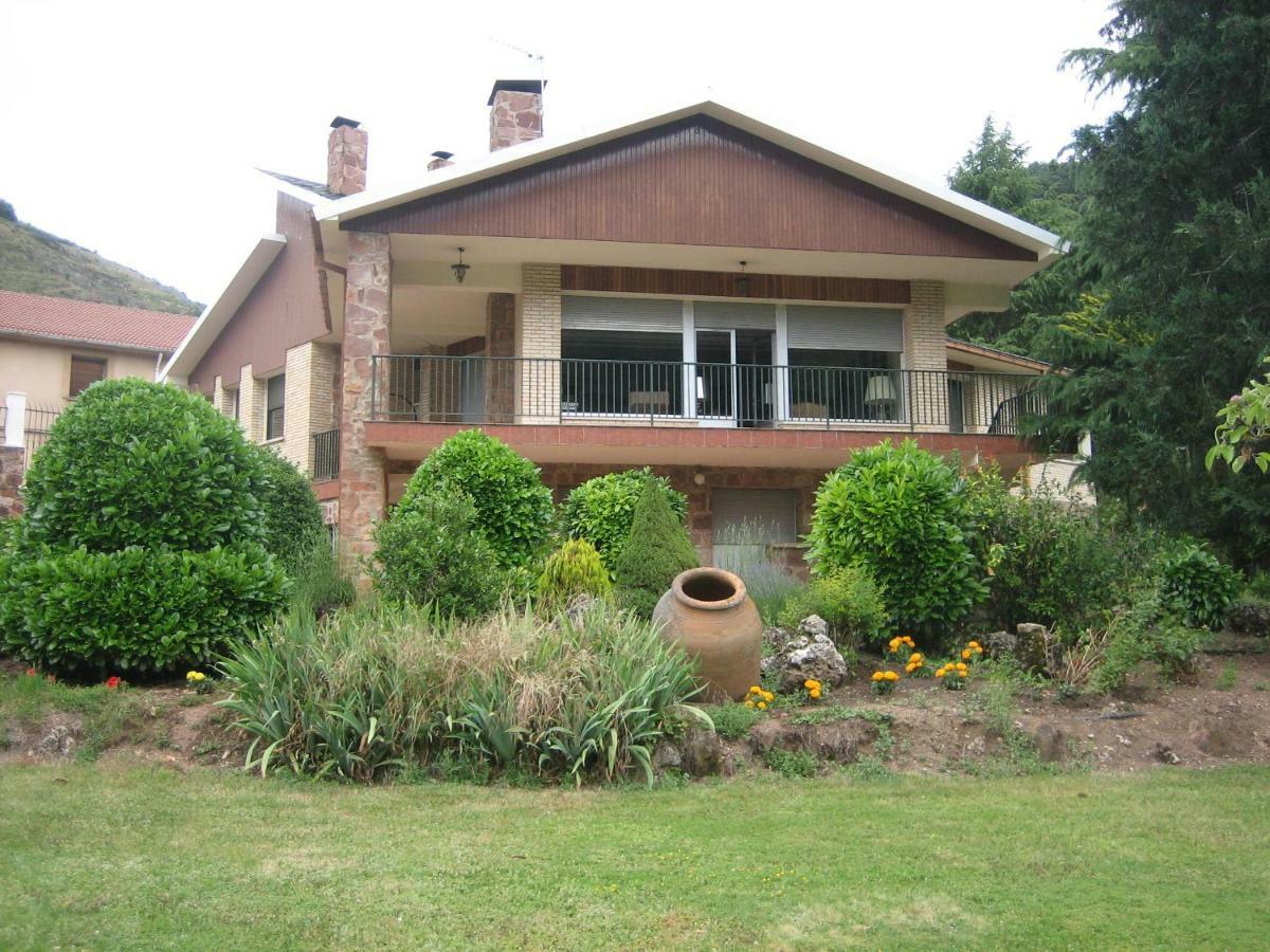 Casa De Julio Marroquin Βίλα Pradoluengo Εξωτερικό φωτογραφία